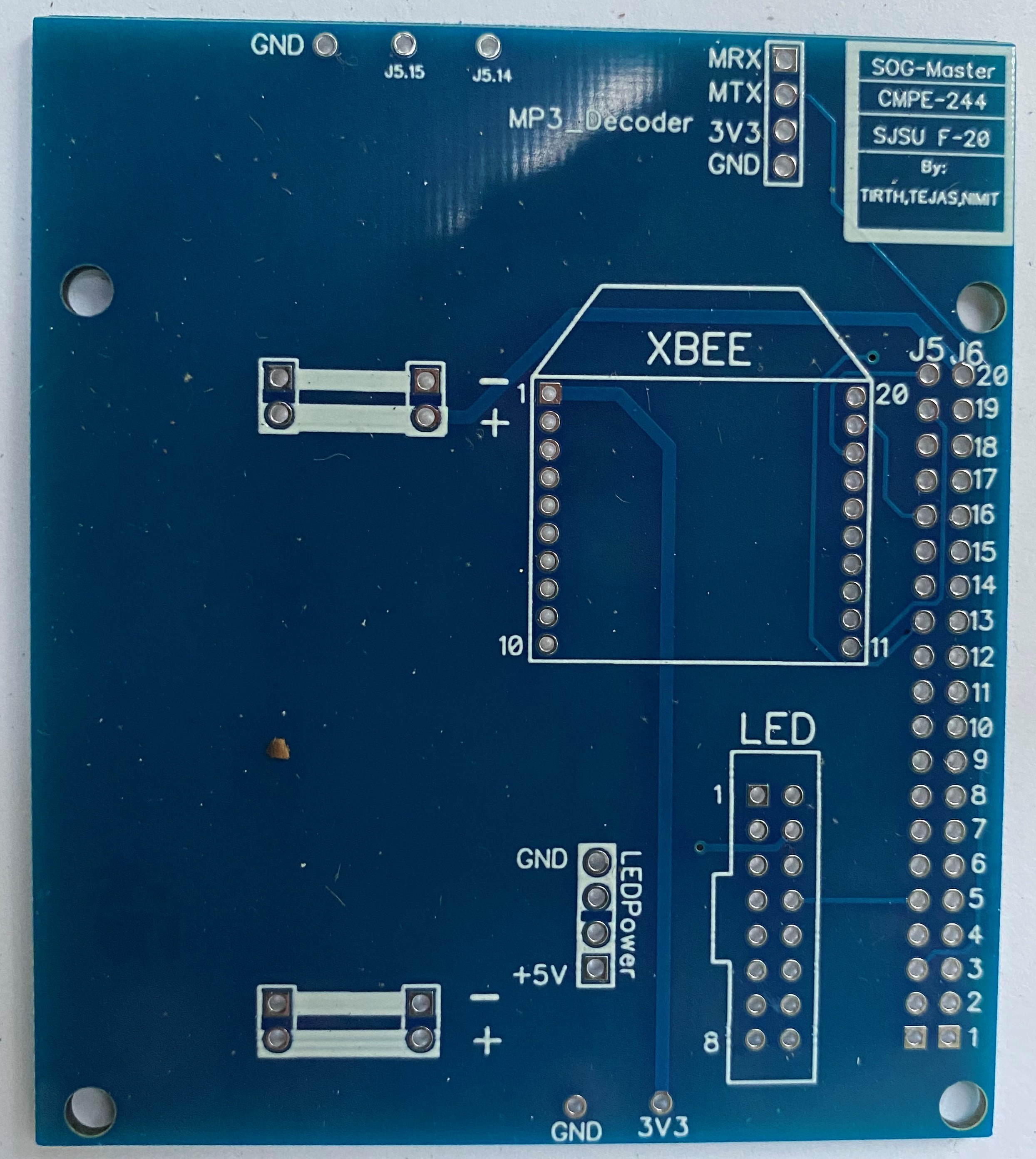 Game console PCB 1.jpg