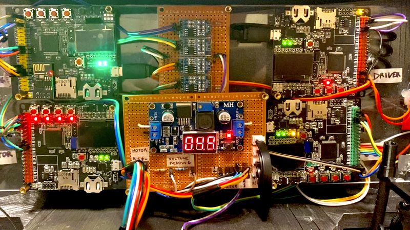 File:Tesla model RC electronics.jpg